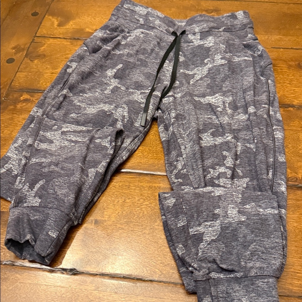 Lulu soft legging joggers size 4